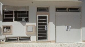 Mặt tiền nơi lưu trú