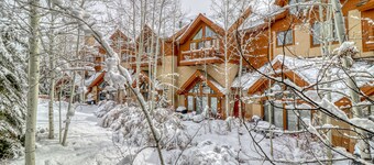 ski-in/out condo with pool, hot tub, & tennis - walk to lifts