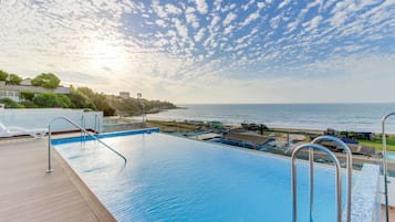 Pemandangan dari properti
