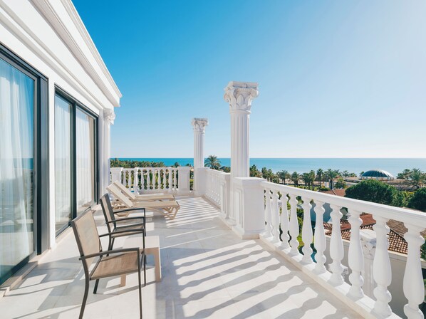 Terrace/patio - Selectum Noa Belek (Ex. Cesar's Temple De Luxe) (Serik)