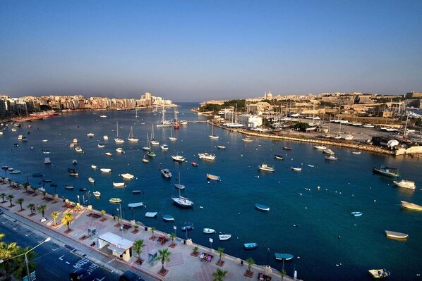 Marina/club náutico