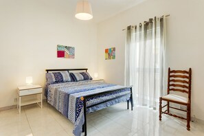 Apartment, Sea View (3 Bedrooms) | 3 bedrooms, bed sheets - Seafront Apartment in Sliema wt Breathtaking Views (Sliema)