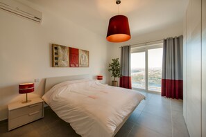 Departamento (3 Bedrooms) | 3 habitaciones, internet y ropa de cama