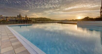 Marvellous Apartment in Tigne Point With Pool