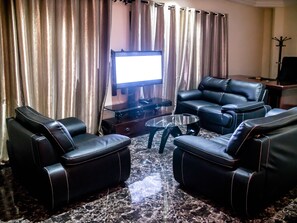 Suite – executive | Minibar, strykejern/-brett og barnesenger (inkludert)