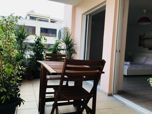 Apartment | Balcony