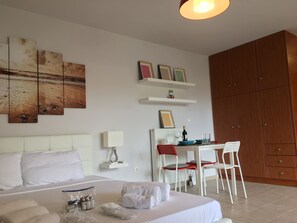 Appartement | Coffre-fort, fer et planche à repasser, lit de bébé (gratuit)