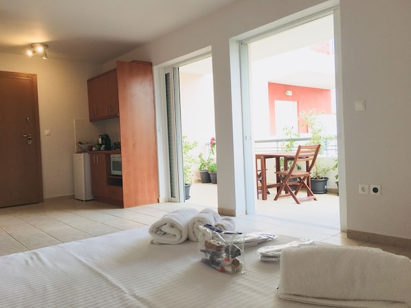 Apartment | In-room safe, iron/ironing board, free cots/infant beds, travel cot