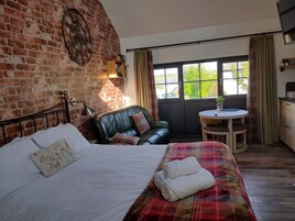 双人房 (Dun-Wandering ) | 特色装修、特色家居、遮光窗帘、隔音