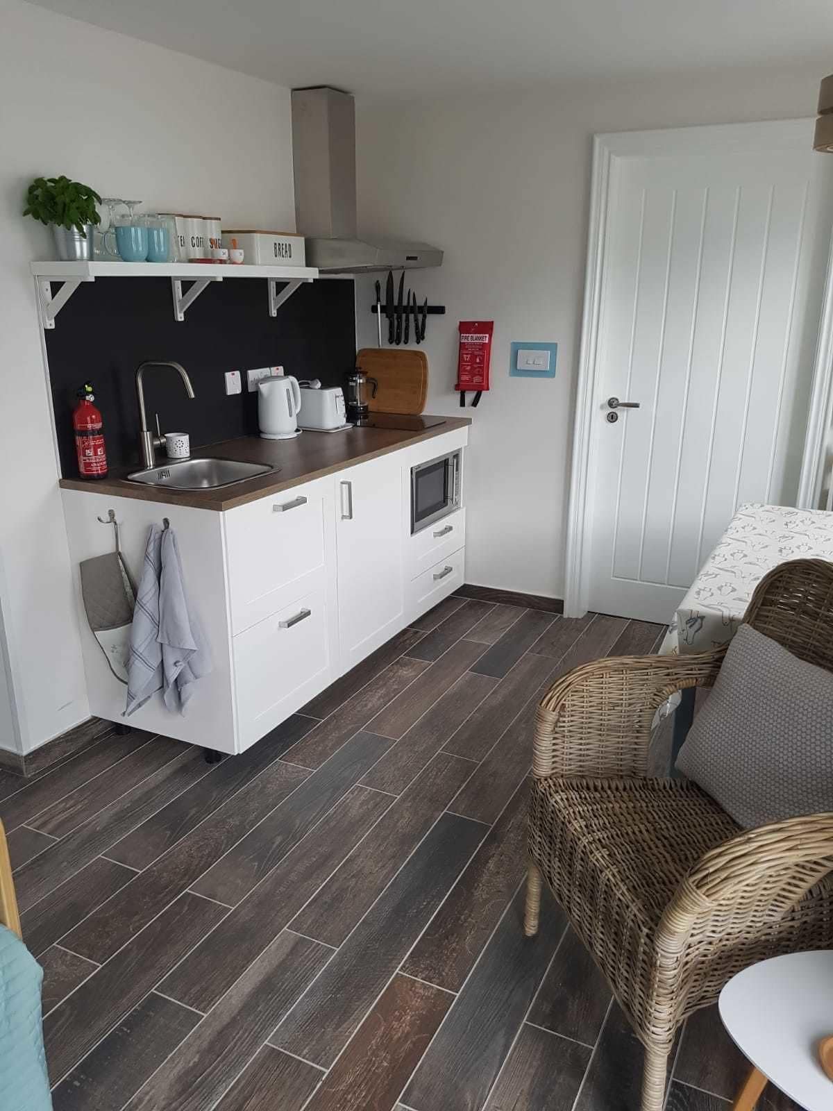 Private kitchenette