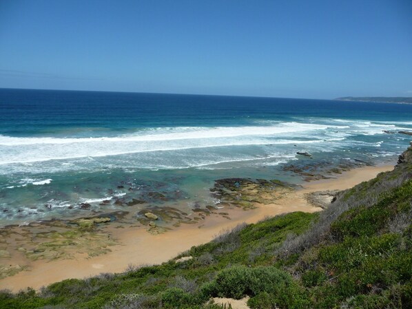 Beach nearby - Inn2Wilderness Guesthouse (Wilderness)