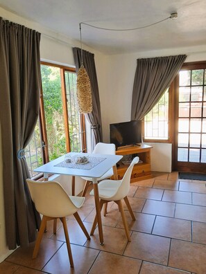 Standard Double Room, Patio | 1 bedroom, in-room safe, individually decorated, individually furnished - Inn2Wilderness Guesthouse (Wilderness)