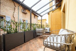 Luxury Apartment, 1 Bedroom, Terrace | Terrace/patio - Bolognaroomscom - Falegnami Boutique (Bologna)