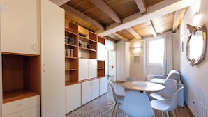 Superior Apartment, City View | Living area