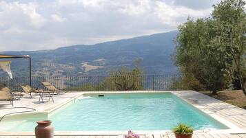 Seasonal outdoor pool
