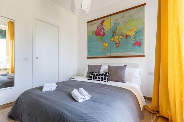 1 bedroom, free WiFi, bed sheets