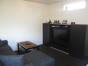 Studio | Living area | Flat-screen TV - Ártún Apartment - In Hofn (Höfn)