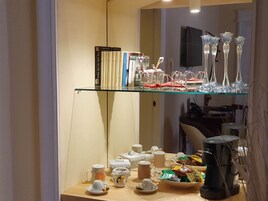 Deluxe Δίκλινο Δωμάτιο (Double), Μπαλκόνι | Καφές ή/και καφετιέρα