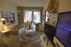 Apartment (12) | Living area