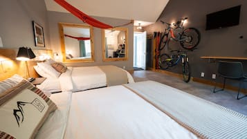 1 quarto, escrivaninha, espaço de trabalho para notebook