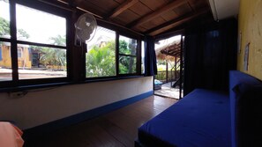 Basic dubbelrum | Värdeförvaringsskåp på rummet, gratis wi-fi och sängkläder