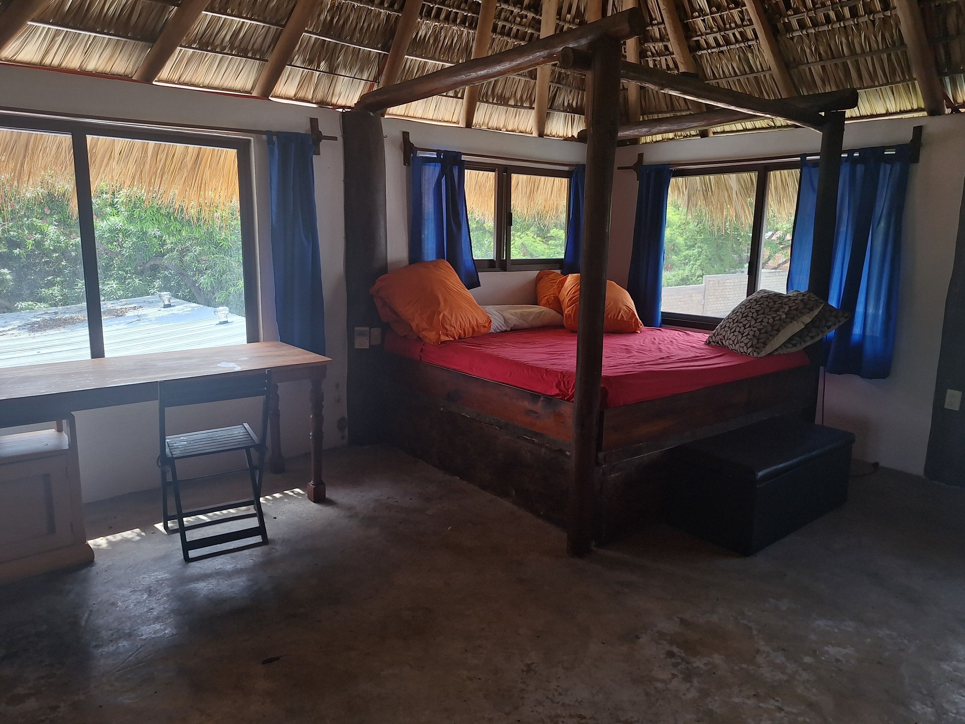 Photo - Tower Bridge Hostel