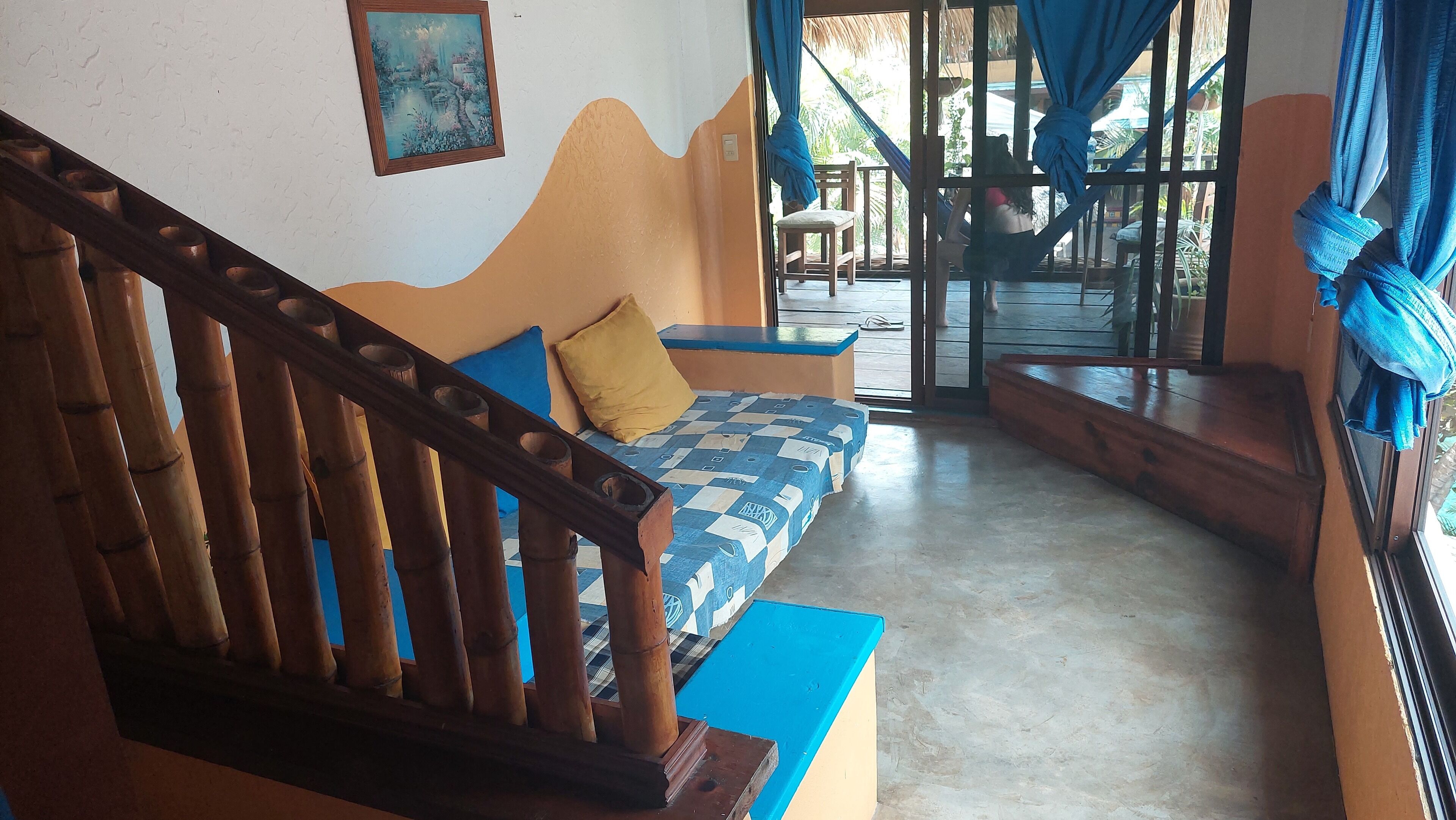 Photo - Tower Bridge Hostel