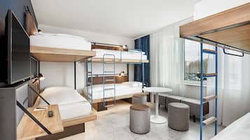 Comfort-Vierbettzimmer, Nichtraucher | Allergikerbettwaren, kostenloses WLAN, Bettwäsche