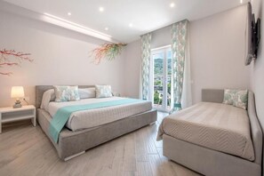 Minibar, in-room safe, desk, soundproofing