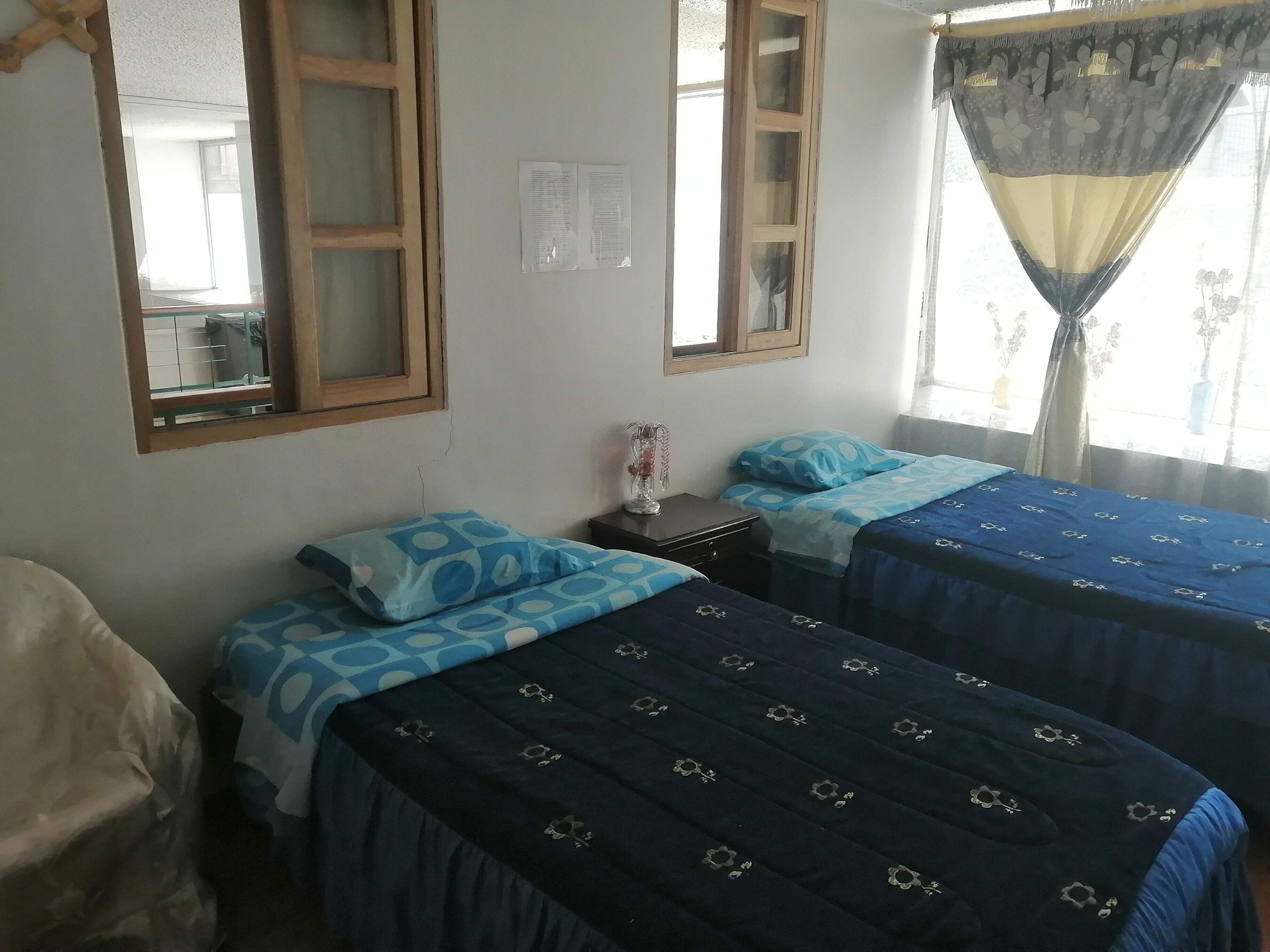 免费 WiFi、床单