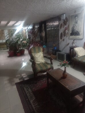 免费 WiFi、床单