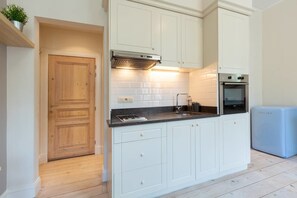 Appartement, 1 queensize bed, niet-roken | Gratis wifi, beddengoed