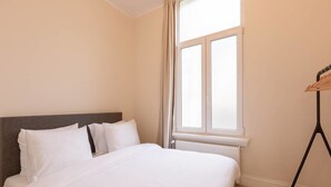 Apartment, 1 Queen Bed, Non Smoking | WiFi (free), bed sheets - Zurenbourg Charming 45 (Antwerp)