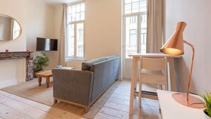 Apartment, 1 Queen Bed, Non Smoking | WiFi (free), bed sheets - Zurenbourg Charming 45 (Antwerp)