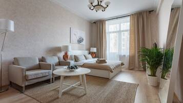 Superior-Apartment, 2 Doppelbetten, Nichtraucher | 1 Schlafzimmer, Schreibtisch, Bügeleisen/Bügelbrett, kostenloses WLAN