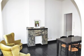 Apartment, 1 Queen-Bett, Nichtraucher | 1 Schlafzimmer, kostenloses WLAN, Bettwäsche