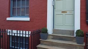 Exterior detail - The Spring Bank aparthotel (Preston)