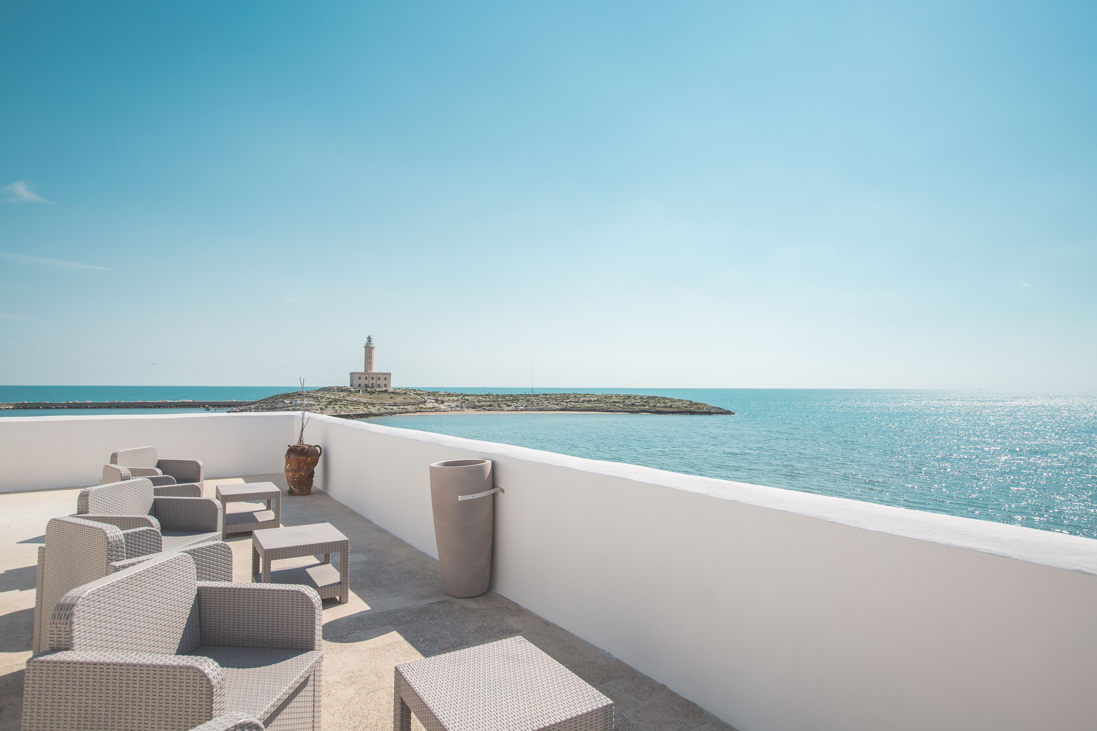 Dubbelrum - terrass - havsutsikt | Sängtillbehör av högsta kvalitet, duntäcken och minibar