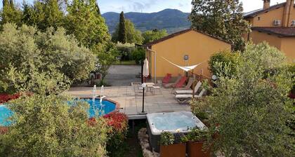 House / Villa - Quarrata with private pool