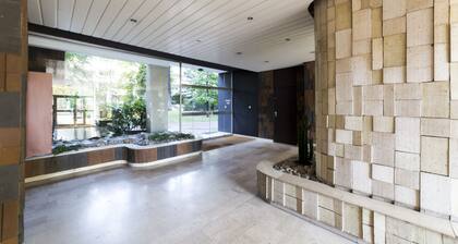 Le Parc des FrÚres LumiÚre - 2/6 pers. - 120m2 balcon, calme, parking, métro