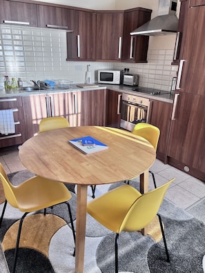 Luxury Apartment, 1 Bedroom, Non Smoking | Private kitchen | Full-size fridge, microwave, oven, stovetop
