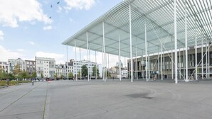 Unclassified image, 4 of 14, button - Theater Square Apartments 50 (Antwerp)