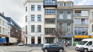 Unclassified image, 5 of 14, button - Theater Square Apartments 50 (Antwerp)