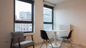 Studio, 1 Queen Bed, Non Smoking - The Studio's 40 (Antwerp)