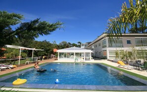 Indoor pool, outdoor pool