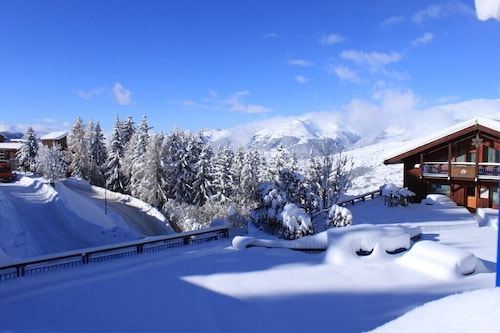 Appart aux Arcs 1800, Le Charvet, Bourg St Maurice, duplex 6-11p 70m², center