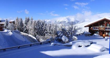 Appart Les Arcs 1800 Bourg St Maurice duplex 6-11p 70m², sydänasema