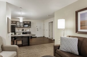 Suite, 1 Bedroom (Living, Dining) | Premium bedding, pillowtop beds, desk, blackout drapes
