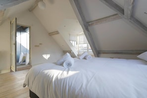 Apartamento, para não fumantes | 1 quarto, Wi-Fi de cortesia, roupa de cama