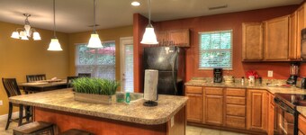 Serenity Cove #327- Your Peaceful Retreat in the Heart of Pigeon Forge